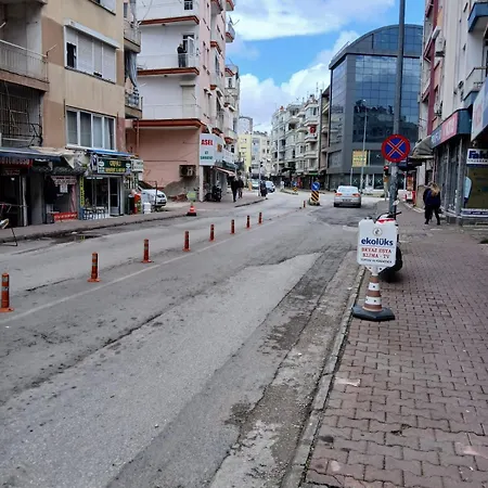 Cozy Near Old Town Apartment Antalya